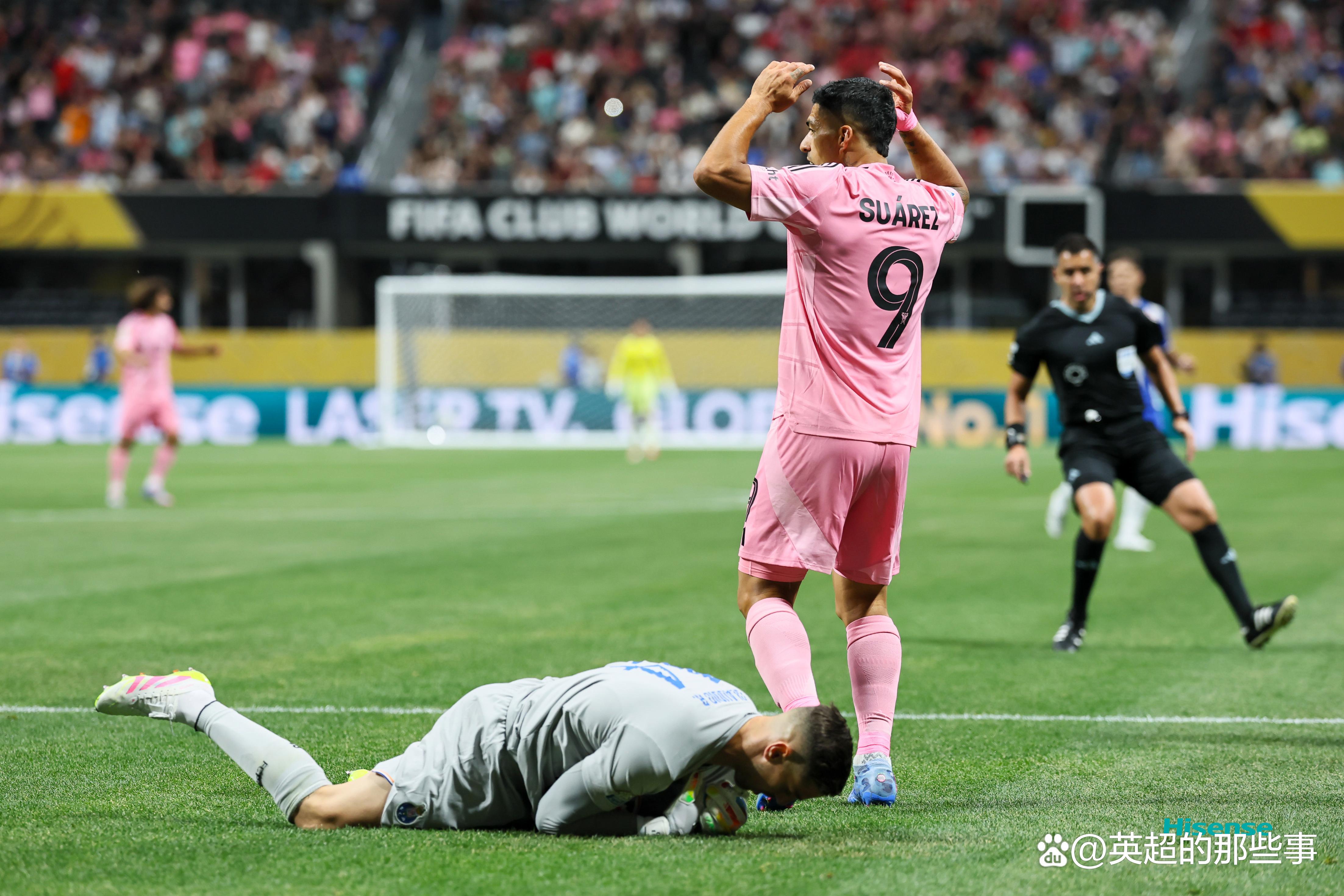 亚博体育平台-包含战术调整首场状态出色，巴塞罗那观众沸腾！，梅西重返赛场引发球迷热议的词条-亚博体育平台